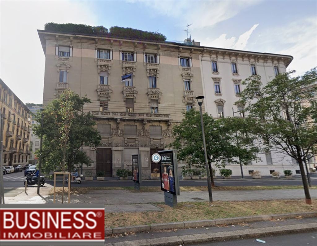 MILANO, MM TRICOLORE -  BILOCALE DI 50 MQ